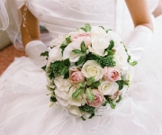 �ʐ^�F�E�G�f�B���O�u�[�P